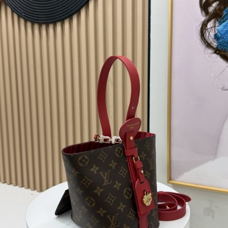 LV Handle Bag - Image 4