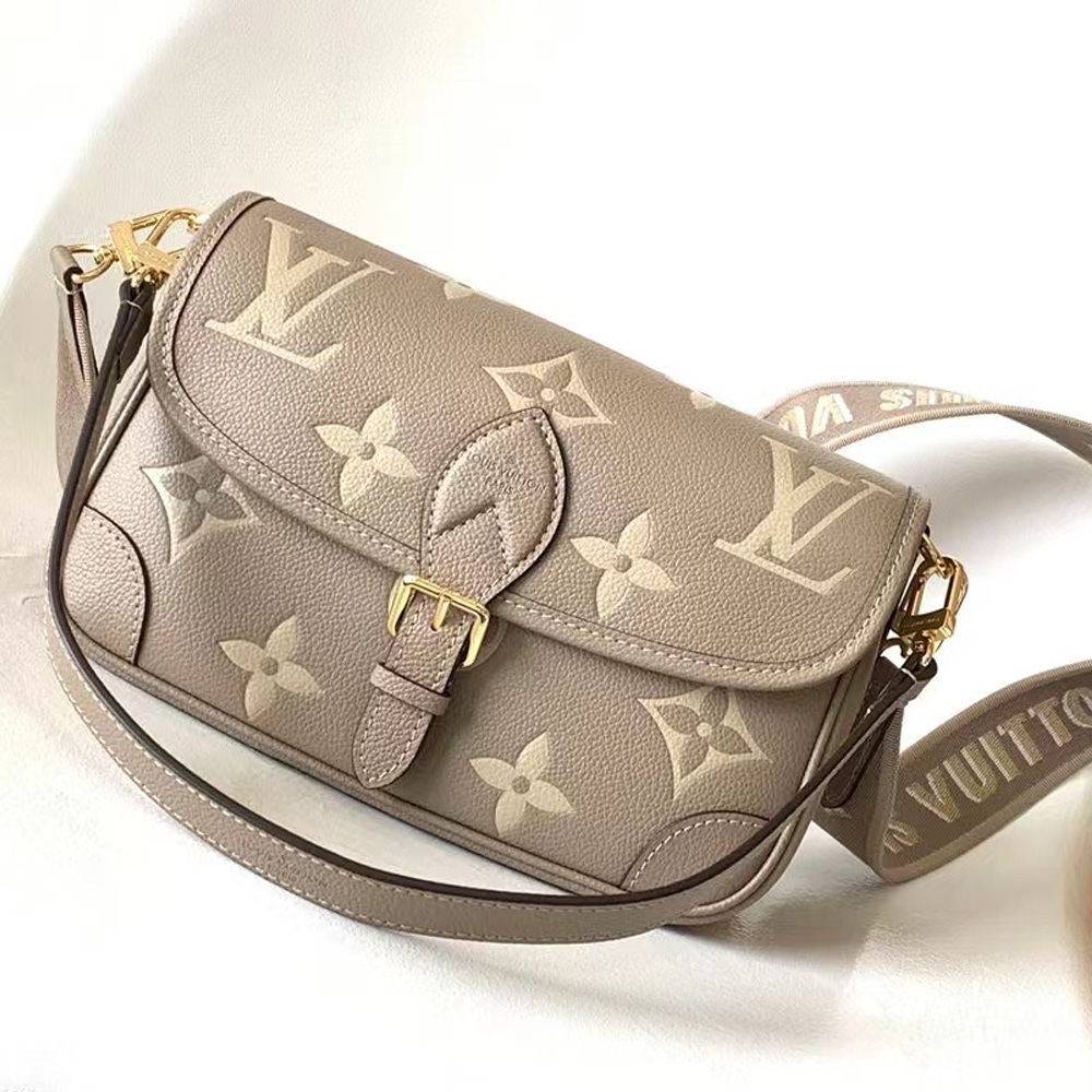 LV Diane Satchel - Image 6