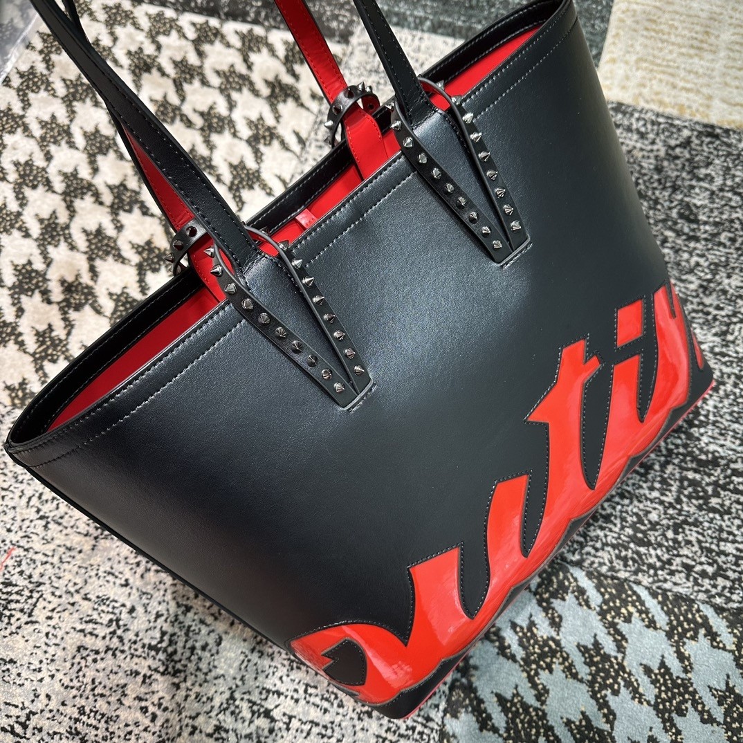 Christian Louboutin Handbag - Image 2