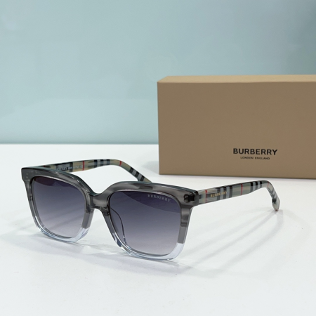 Buberry  Flower-framed Butterfly Sunglasses Top quality - Image 6