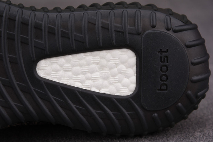 Yeezy 350 V2 Yecheil FW5190 - Image 3