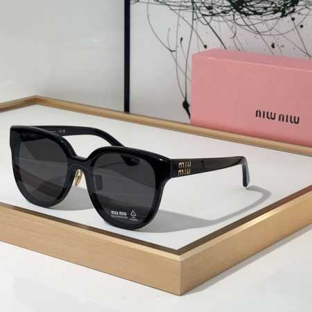 MIU MIU  Mirror leg logo irregular shaped Sunglasses Top quality - Image 5