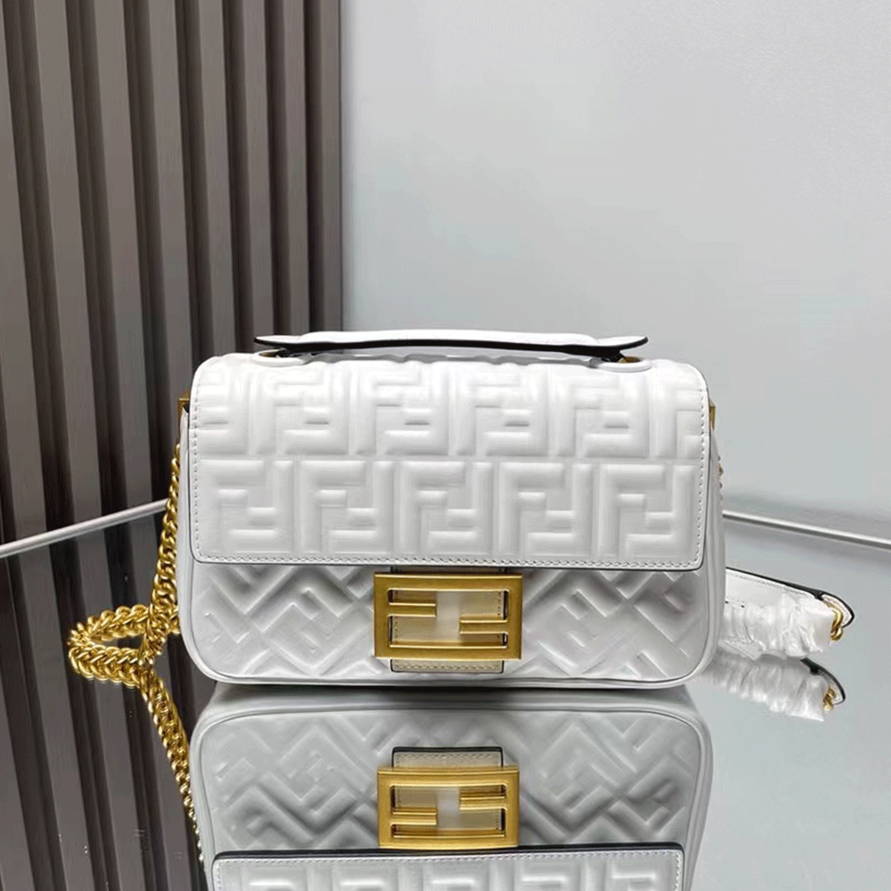 Fendi Mid-length Baguette ChainFF Theme Pattern Bag - Image 2