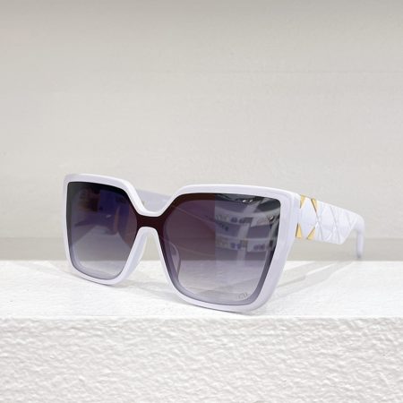 Dior Square Clear Sunglasses Top Quality - Image 9