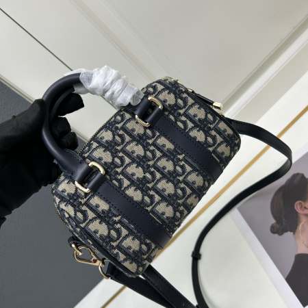Dior Groove 20 Handbag - Image 6