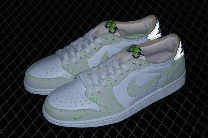 Jordan 1 Retro Low White Ghost Green Black DM7837-10R - Image 19