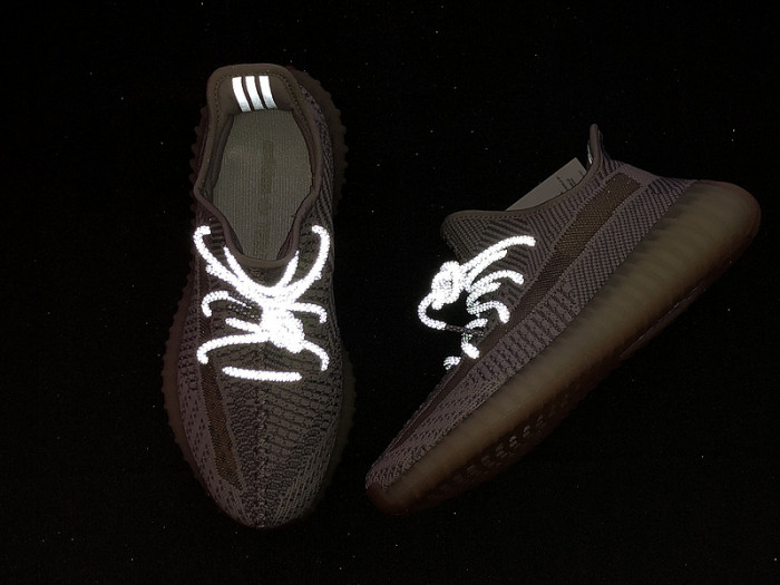 Yeezy Boost 350 V2 Lundmark FU9161 - Image 3