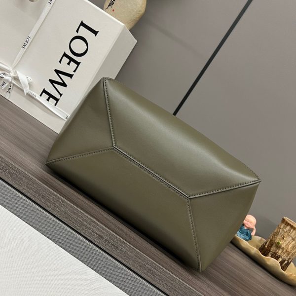 Loewe Puzzle Fold Tote in shiny calfskin Medium Green