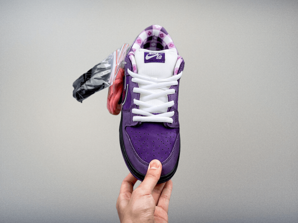 Dunk SB Low Pro “ Purple Lobster"