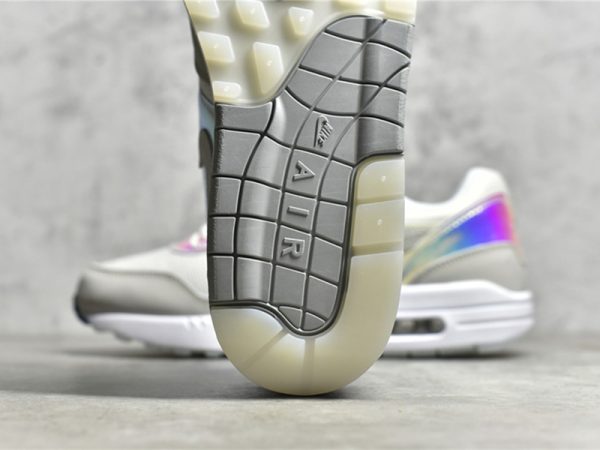 NK Air Max 1 laser