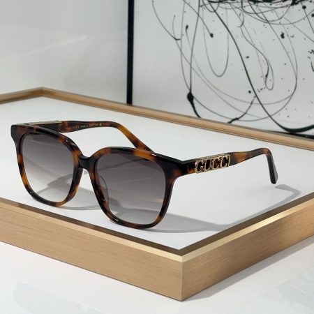 Gucci  Mirror leg Logo sunglasses Top quality - Image 4