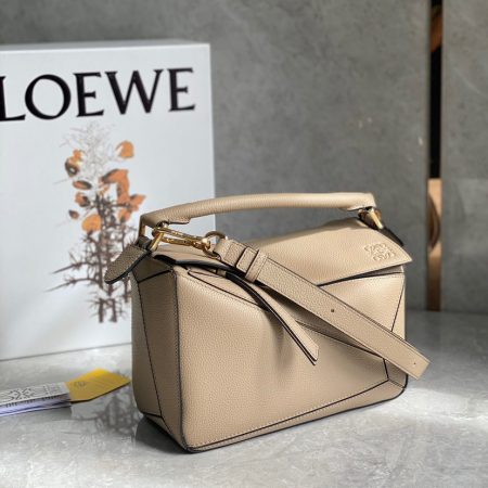 Loewe Small Puzzle Biege