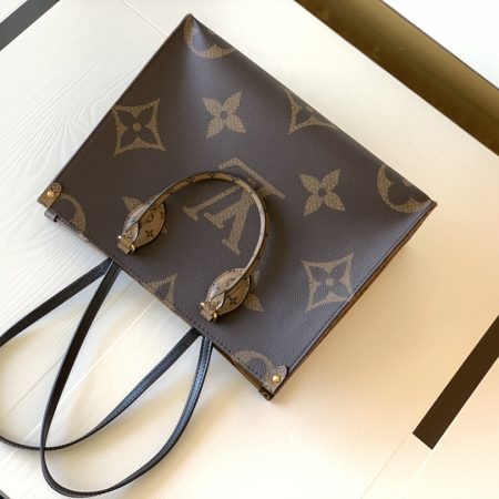 LV Onthego MM Bag - Image 6