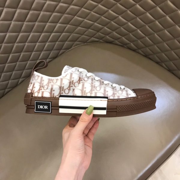 Dior B23 2022 New Style Low Top Logo Oblique Canvas 05