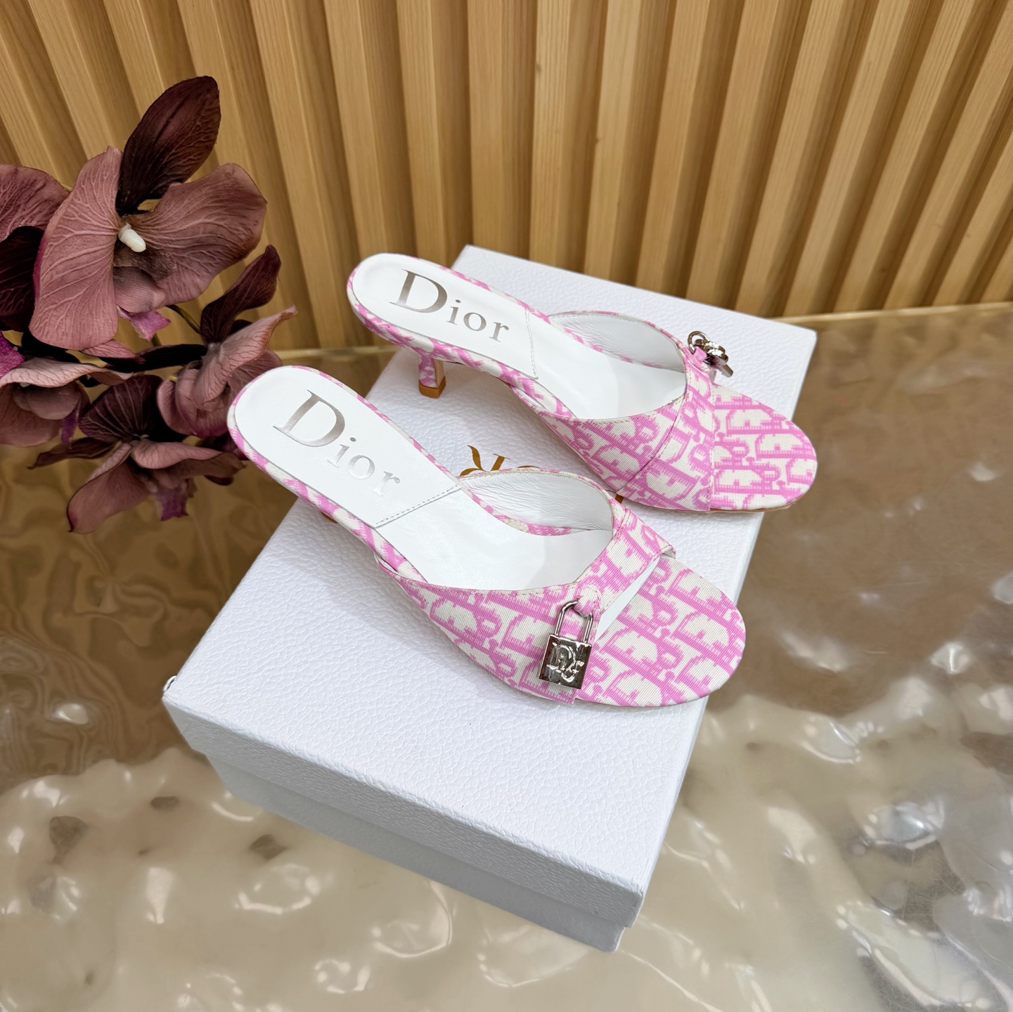 Dior denim lock & key shoes - Image 2
