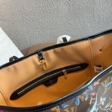 LV Neverfull MM Other Monogram Bag - Image 9