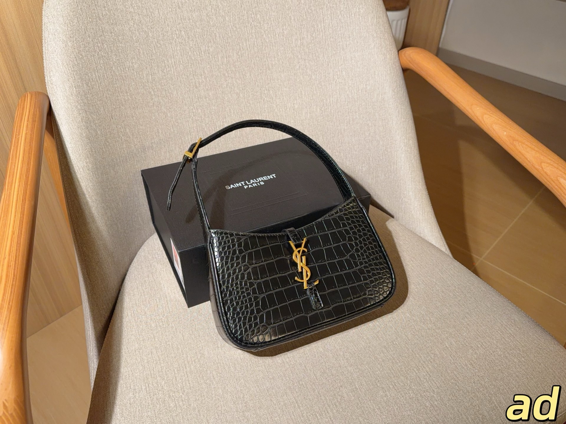 Saint Laurent Le 5 à 7 Hobo Shoulder Bag - Image 1