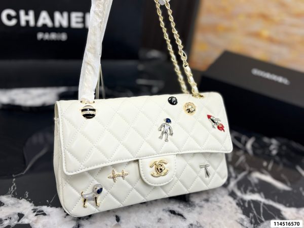 Chanel CF 25 Chain Bag