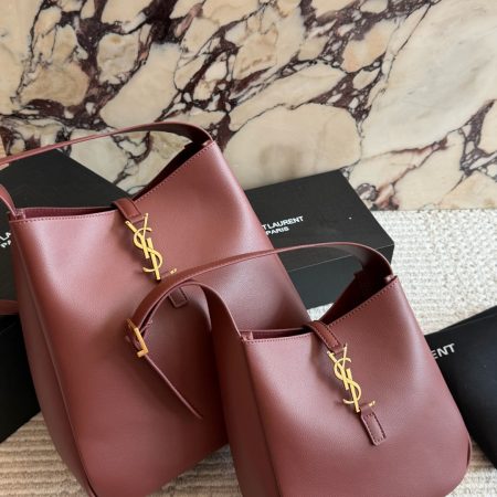 Saint Laurent Le 5 à 7 hobo Bag - Image 7