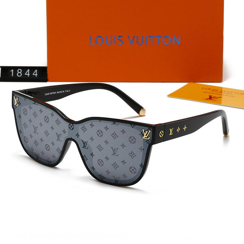 LV Shadow Sqaure Sunglasses - Image 3