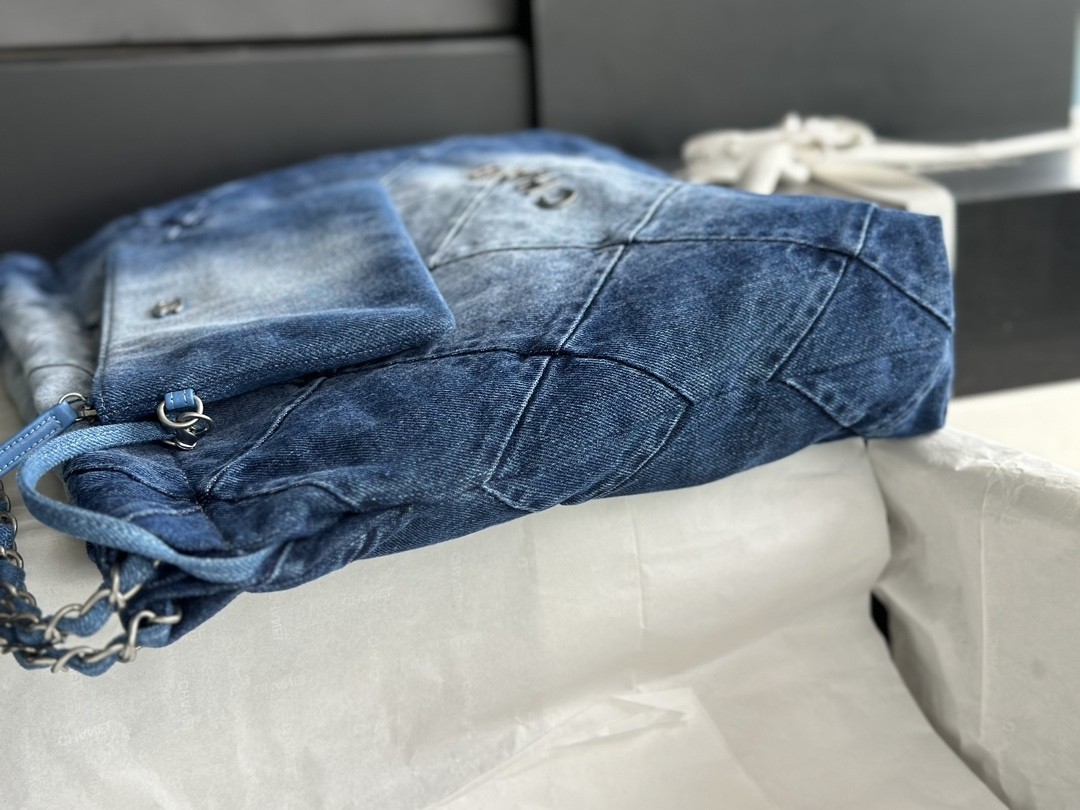 Chanel 23P Denim Bag - Image 3