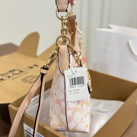 Coach Underarm Bag - Image 5
