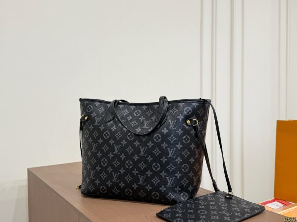 LV Neverfull Shopping Bag