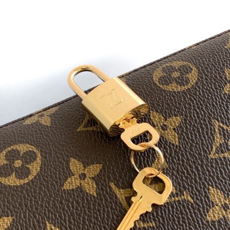 LV Montaigne Monogram Handbag Top Quality - Image 6