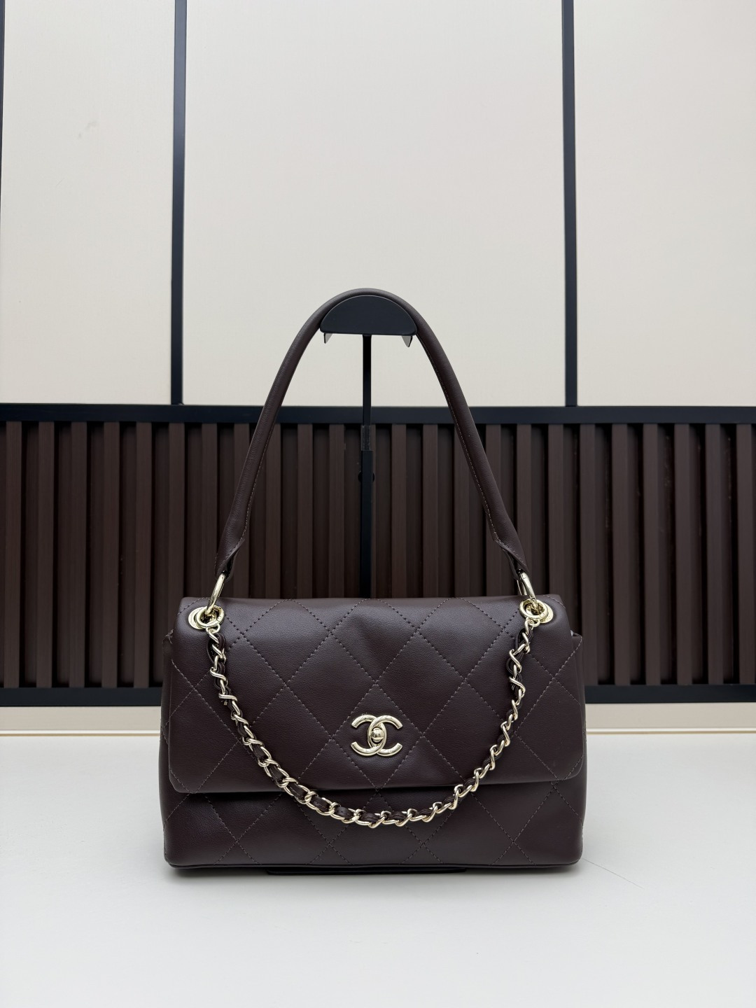 Chanel Large Flap Bag - Image 1