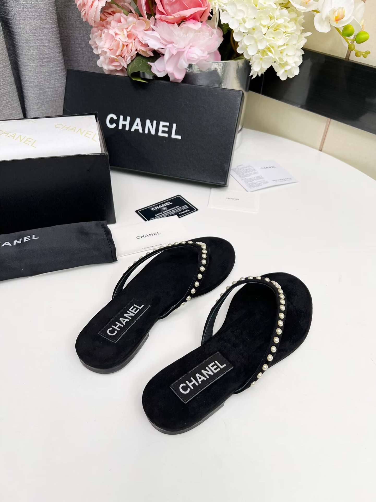 Chanel Velvet 25C Flip-flops - Image 8