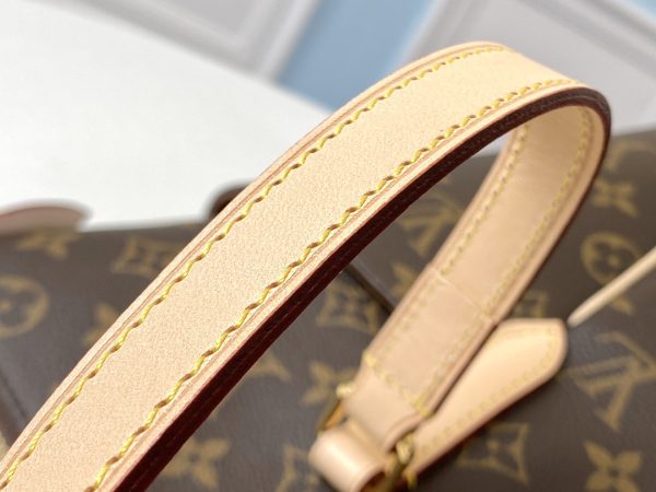 LV Monogram Totally GM