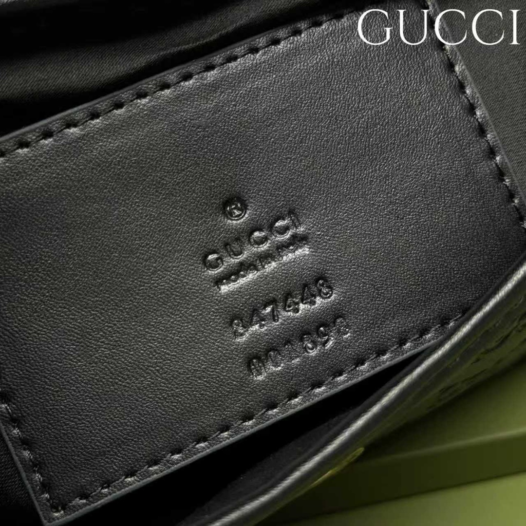 Gucci Embossed Arabella Flap Bag - Image 9