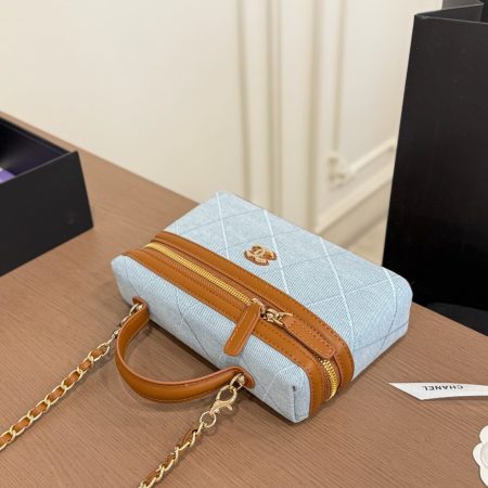 Chanel Cosmetic Bag - Image 7