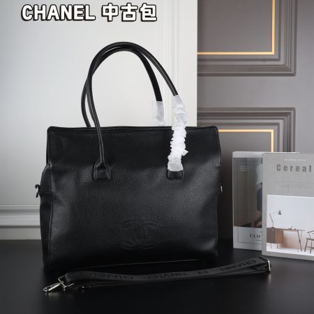 Chanel Tote Bag