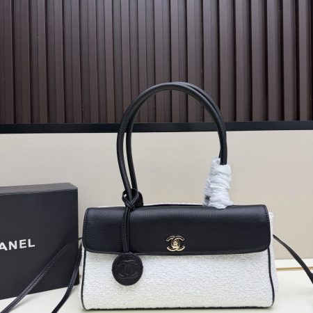 Chanel Tote Bag