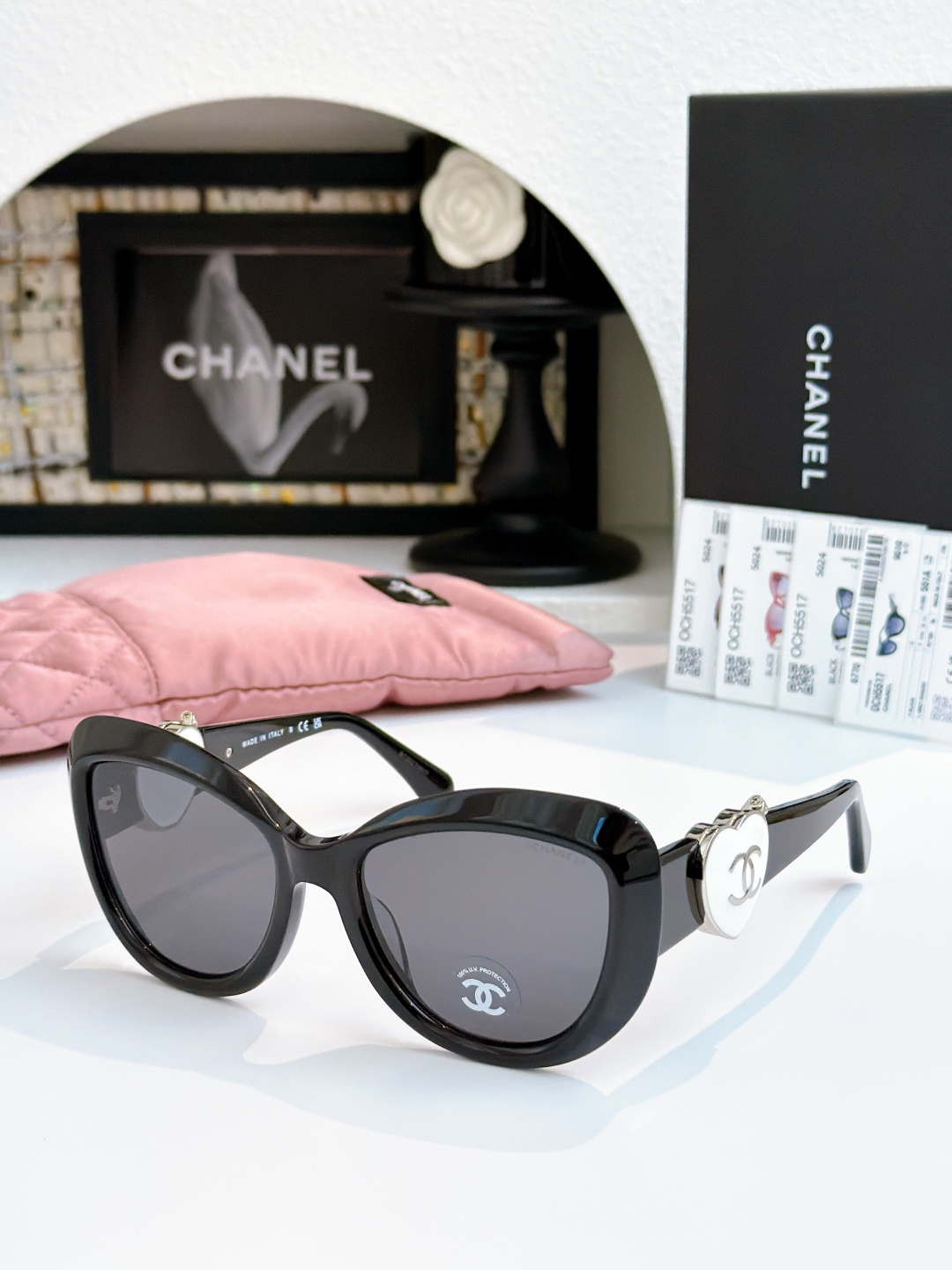 Chanel Fashionable Sunglasses Top Quality - Image 4