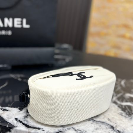 Chanel Handbag - Image 6