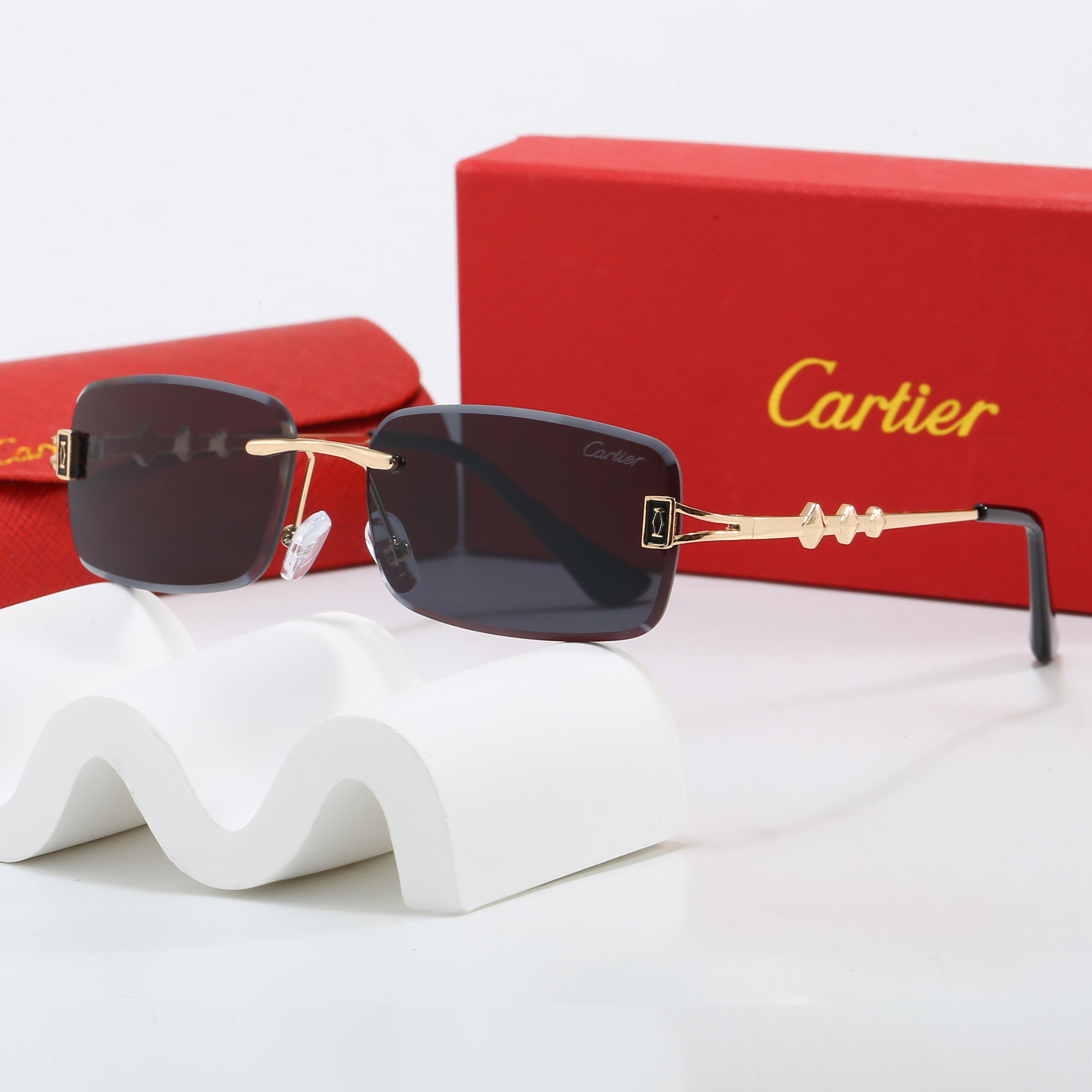 Cartier Fashionable Sunglasses - Image 7