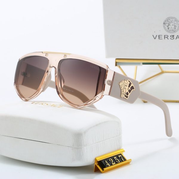 Versace Fashionable Sunglasses