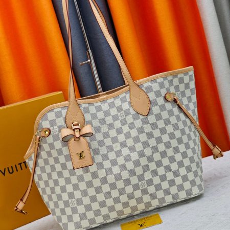 LV Neverfull Tote Bag New Collection - Image 6