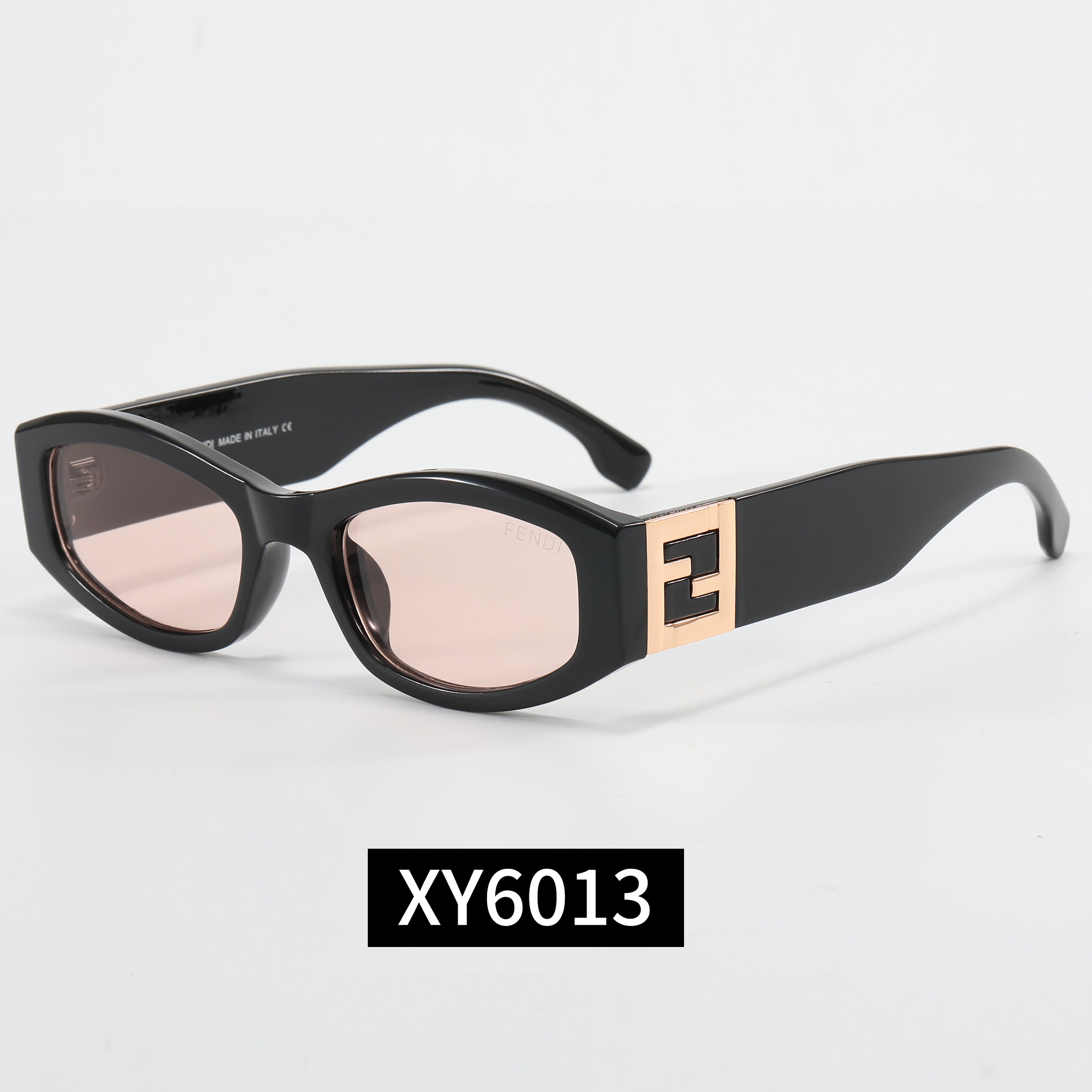 Fendi Fashionable Sunglasses - Image 3