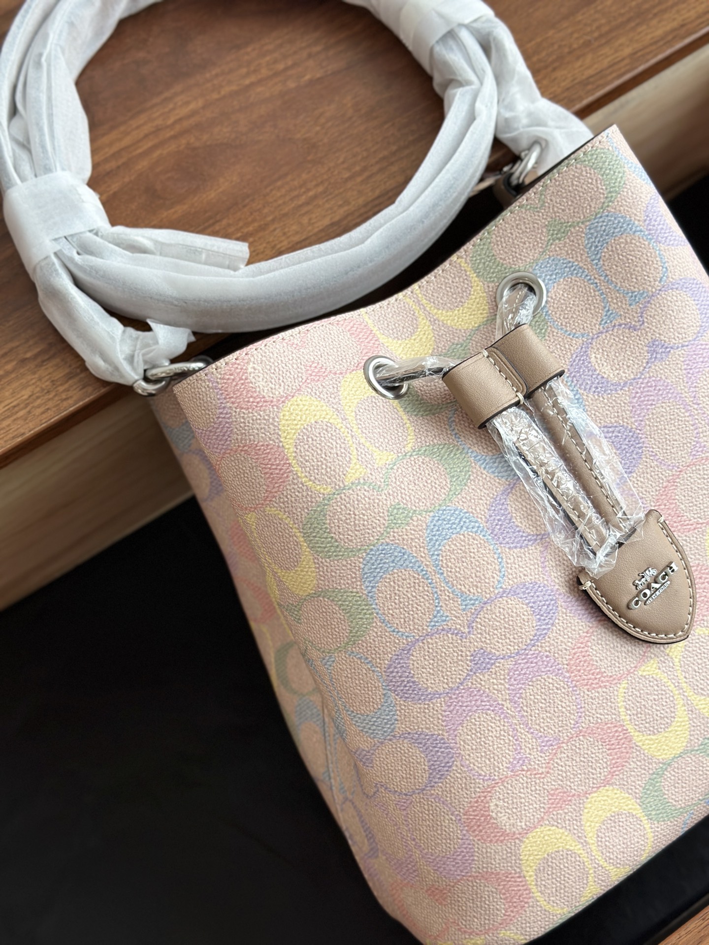 Coach Rowan Bucket Bag - Image 2