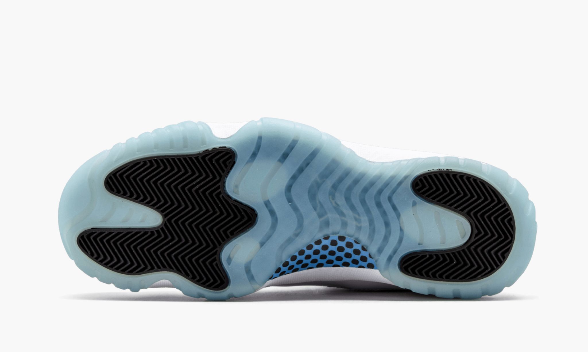 Air Jordan 11 Retro "Legend Blue" - Image 5