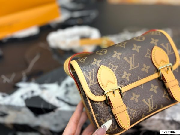 LV Satchel Wearable Wallet Bags
