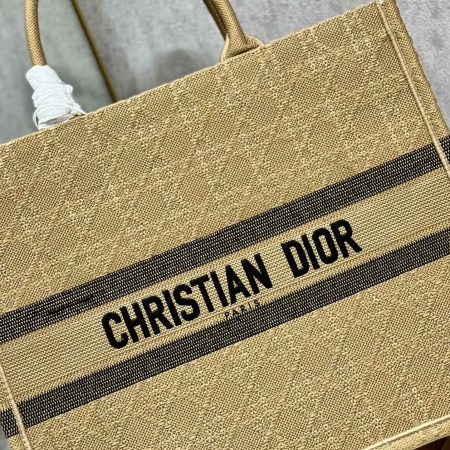 Dior Book Tote Large Natural Cannage Raffia - Image 5