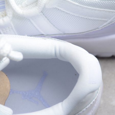 Air Jordan 11 Low WMNS Pure Violet AH7860-101 - Image 4