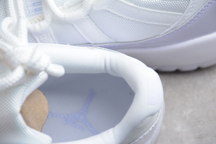 Air Jordan 11 Low WMNS Pure Violet AH7860-101 - Image 4