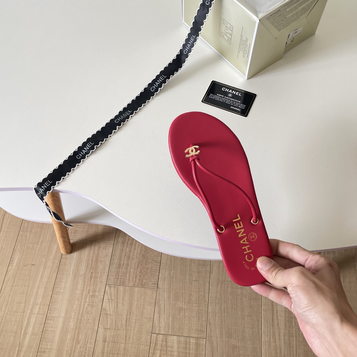 Chanel 26P C-clasp thong sandals - Image 10