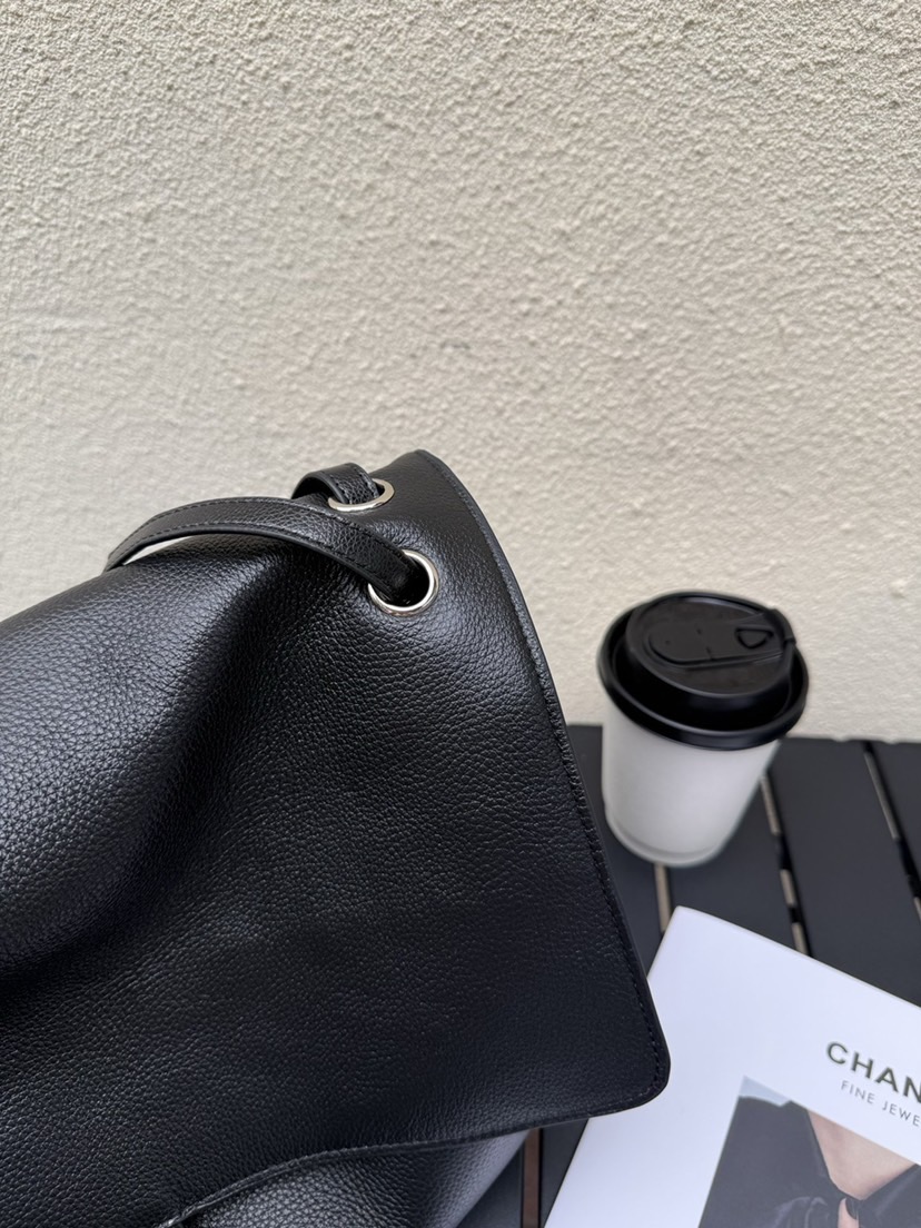 Chanel CF C26S Large Shoulder Bag - Image 6