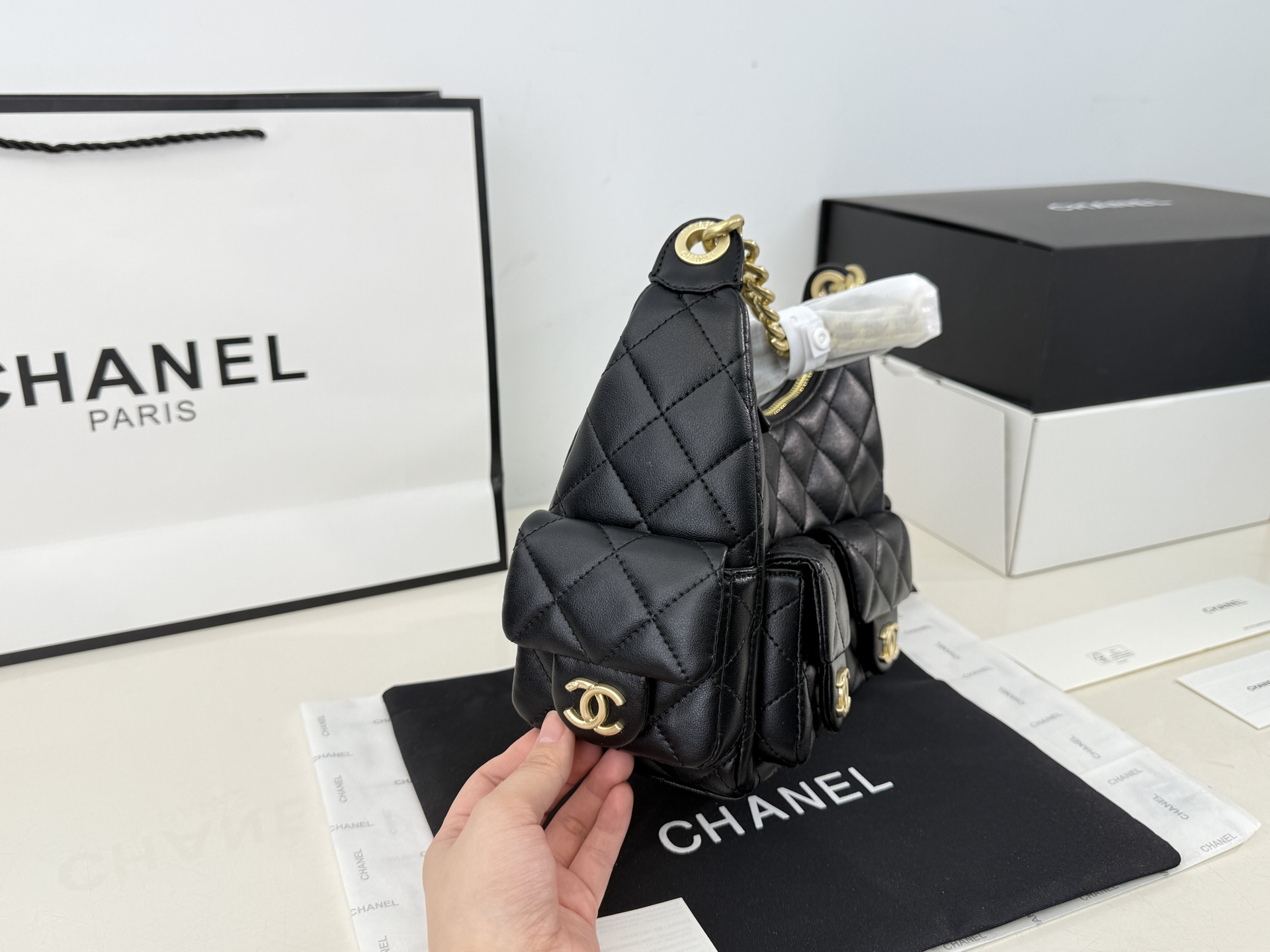 Chanel 25C Hobo Bag - Image 4